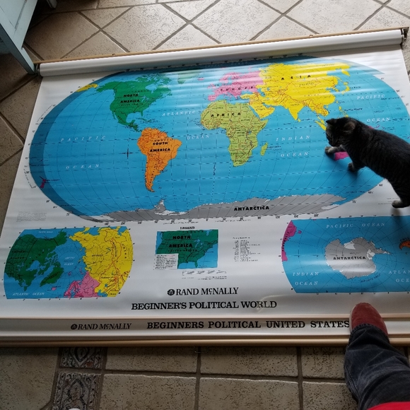 Secondhand Sandies: Traveling to Buy to Sell - Picture 1 of 1